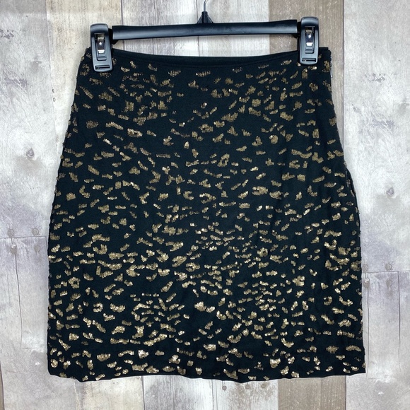 Elie Tahari Women's Sequin Mini Skirt - Picture 2 of 9